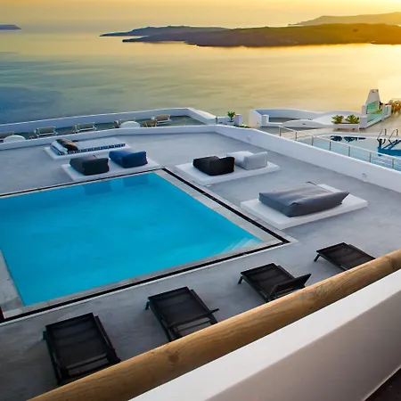 Amity - Adults Only 4*