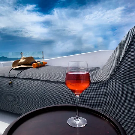 Amity - Adults Only 4*