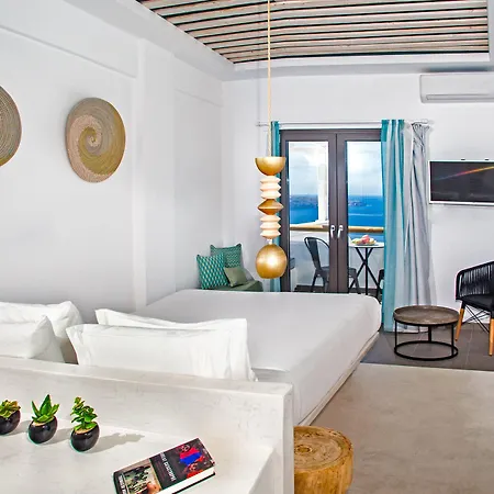 Amity - Adults Only Aparthotel Fira (Santorini)