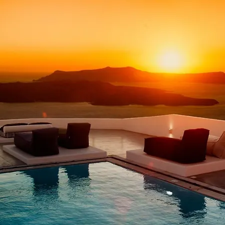 Amity - Adults Only Apartmanhotel Fíra