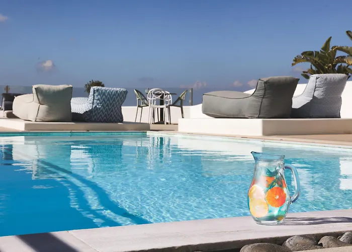 Amity - Adults Only Apart Otel 4*