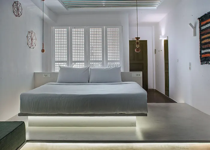 Amity - Adults Only Apart Otel 4*