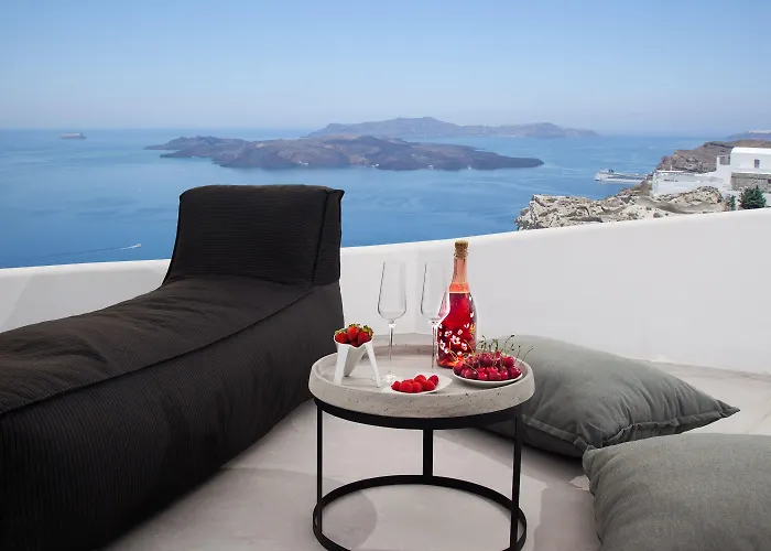 Amity - Adults Only 4* Тира